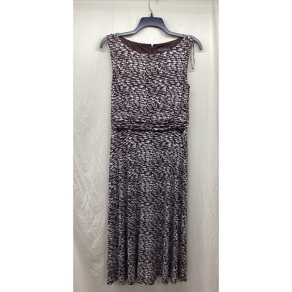 Jessica Howard Women's (Size 14) Sleeveless Round Neck Dotted Dress Stretch